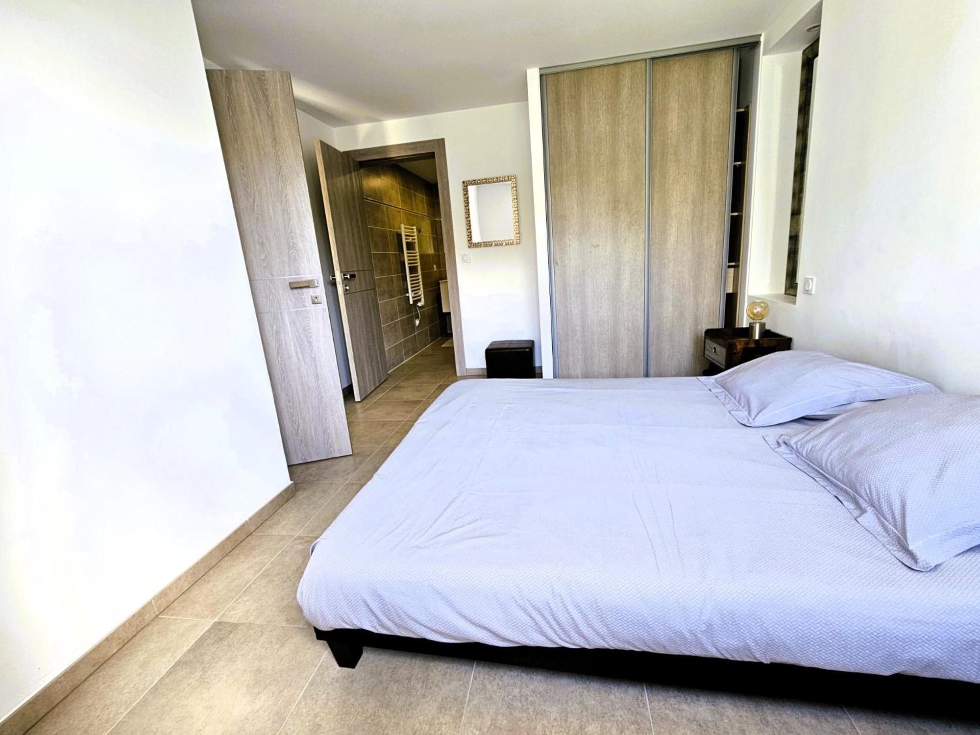 Etoile Du Berger Saint Aygulf 3 Villas Et 4 Appartements Jardin Individuel Et Piscine Chauffee En Saison - La Mer Et Les Plages 450 M Ngoại thất bức ảnh
